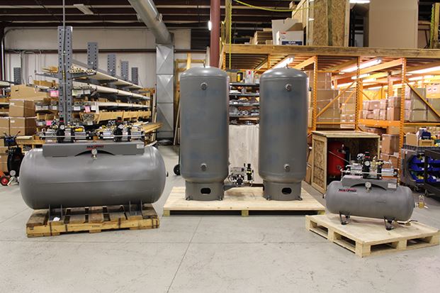 Pipeline air amplifiers with 30, 200 & 400 gallon tanks